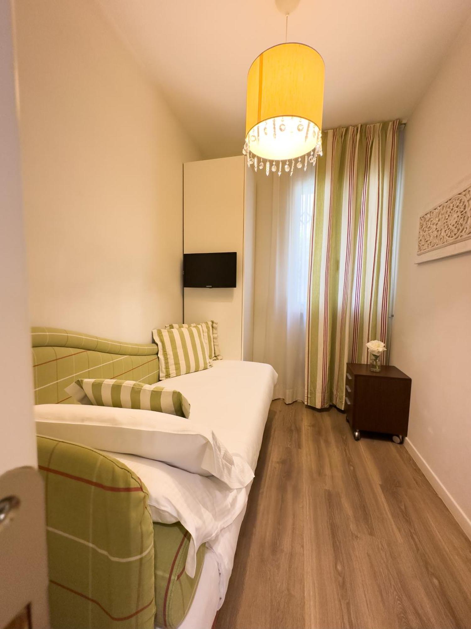 Residence Lungomare - Charming Apartments ริชโชเน ภายนอก รูปภาพ