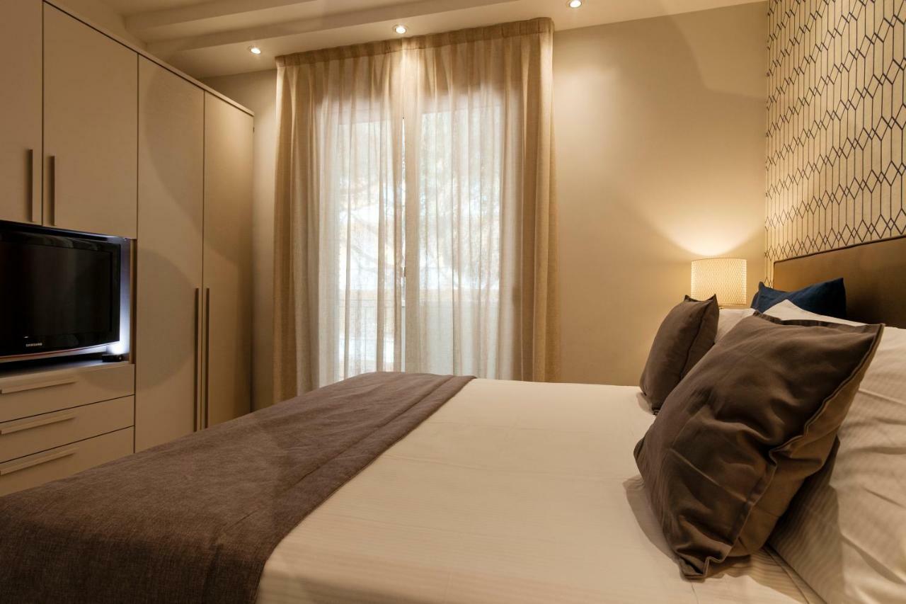 Residence Lungomare - Charming Apartments ริชโชเน ภายนอก รูปภาพ